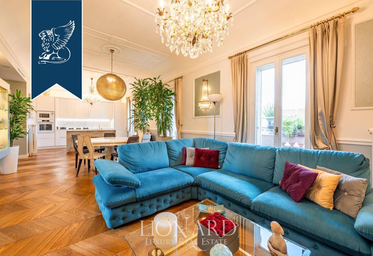 Apartment in Milan, Italy, 240 m² - picture 2