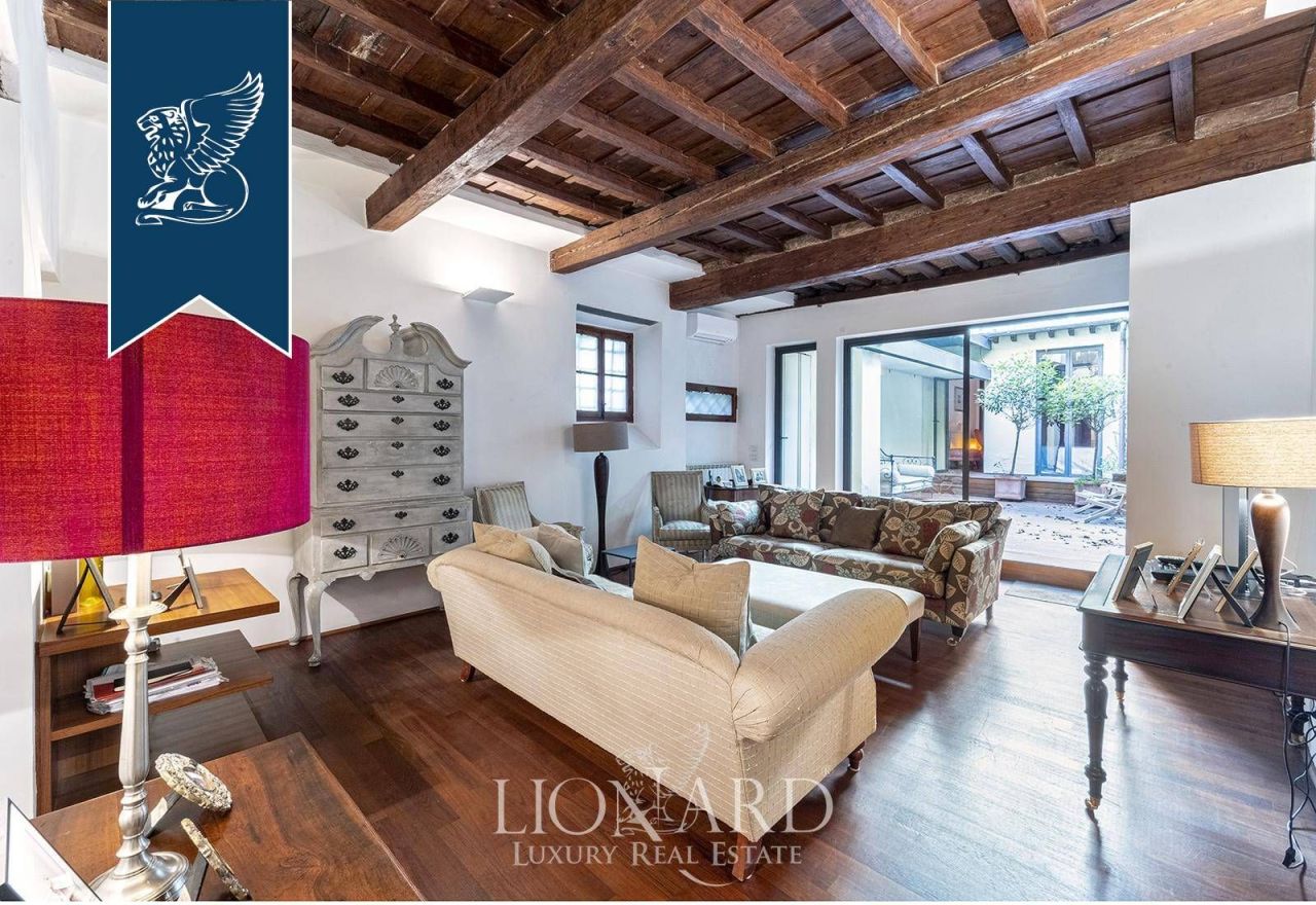 Apartment in Florence, Italy, 210 m² - picture 2