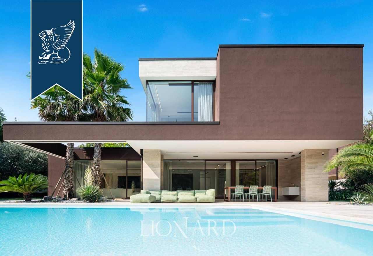 Villa à Padoue, Italie, 350 m² - image 3