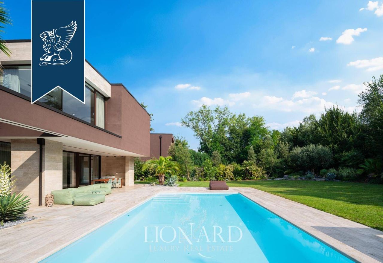 Villa à Padoue, Italie, 350 m² - image 4