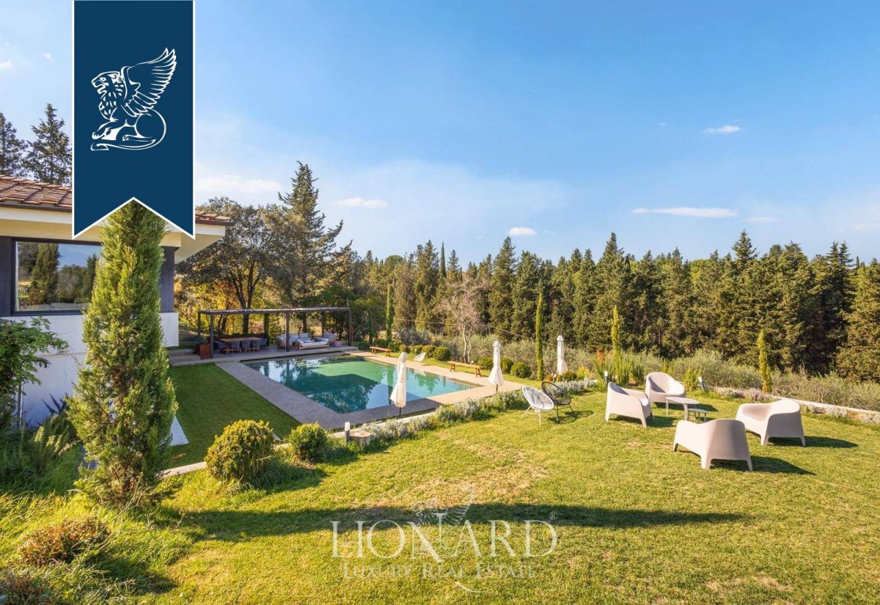 Villa in Greve in Chianti, Italy, 600 m² - picture 4