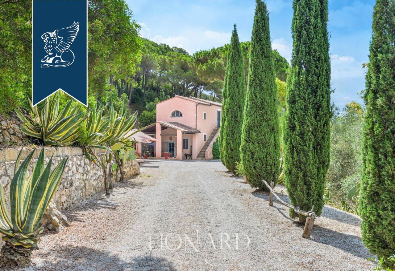 Villa à Livourne, Italie, 410 m² - image 5