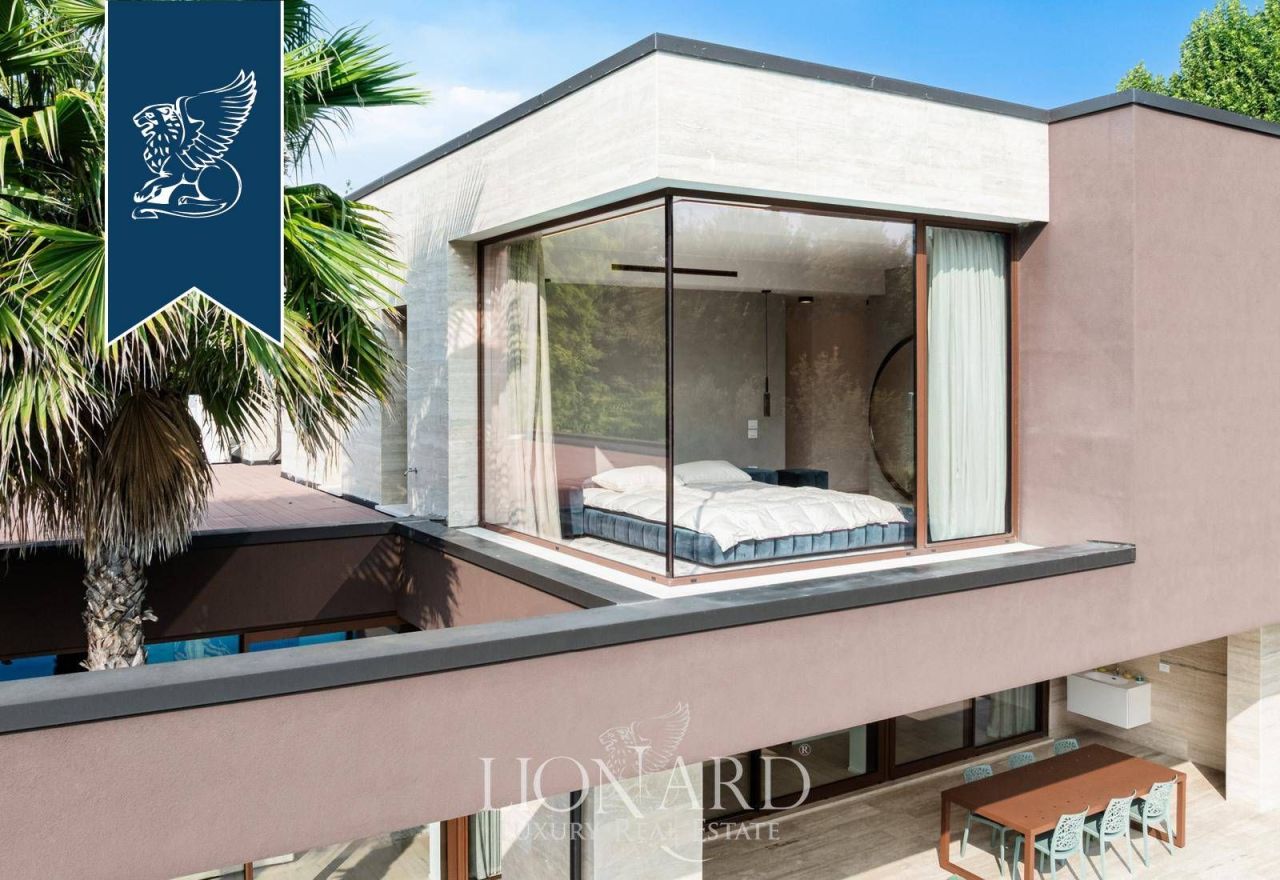 Villa à Padoue, Italie, 350 m² - image 5