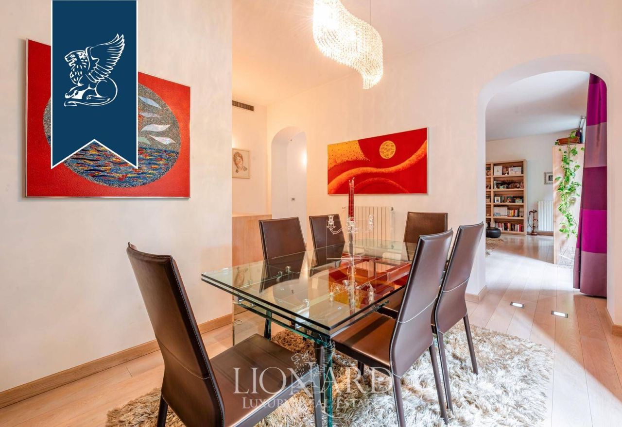 Apartment in Milan, Italy, 220 m² - picture 6