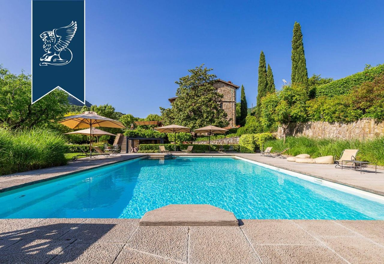 Villa en Prato, Italia, 600 m² - imagen 6