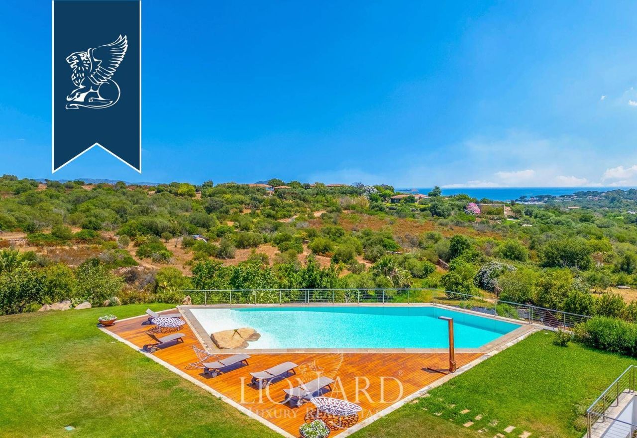 Villa en San Teodoro, Italia, 950 m² - imagen 7