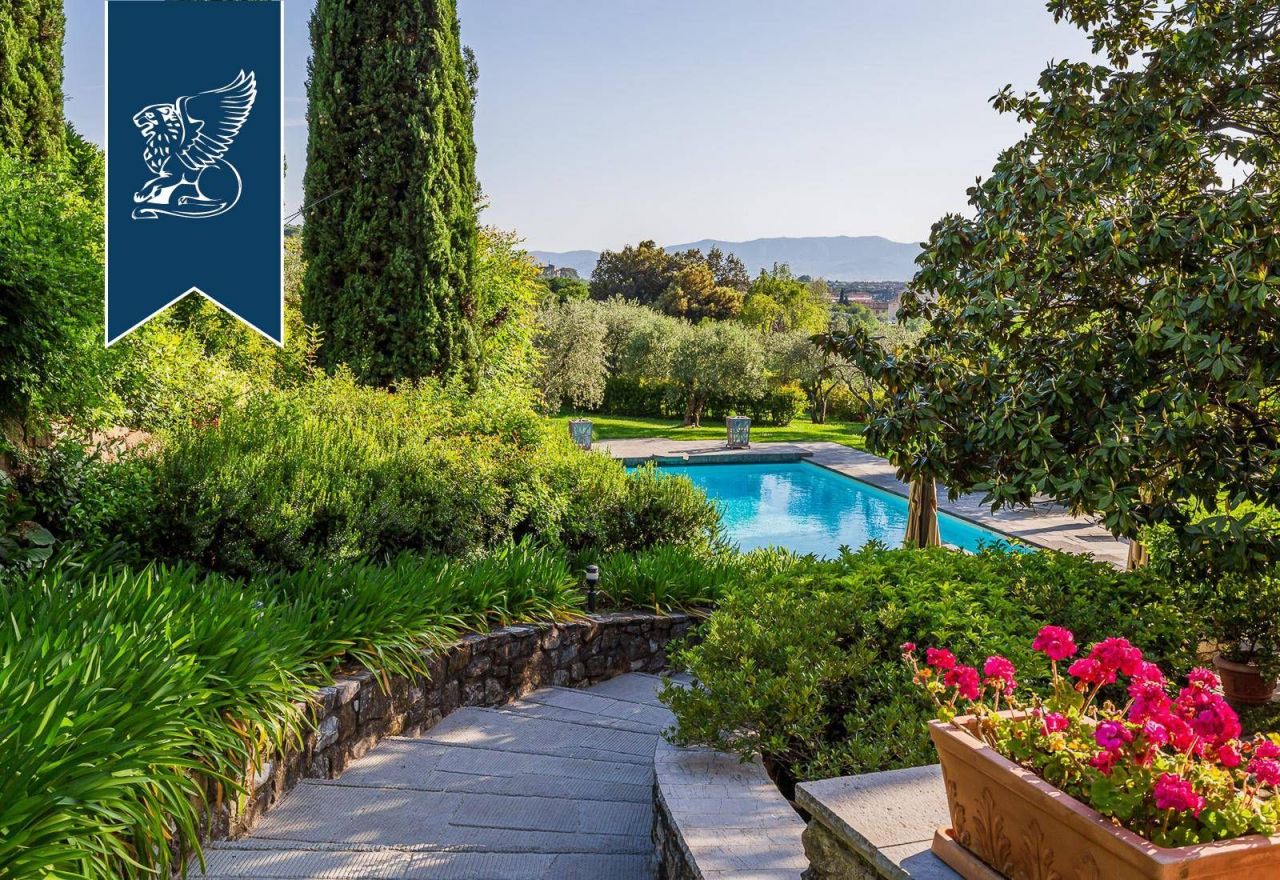 Villa en Prato, Italia, 600 m² - imagen 9