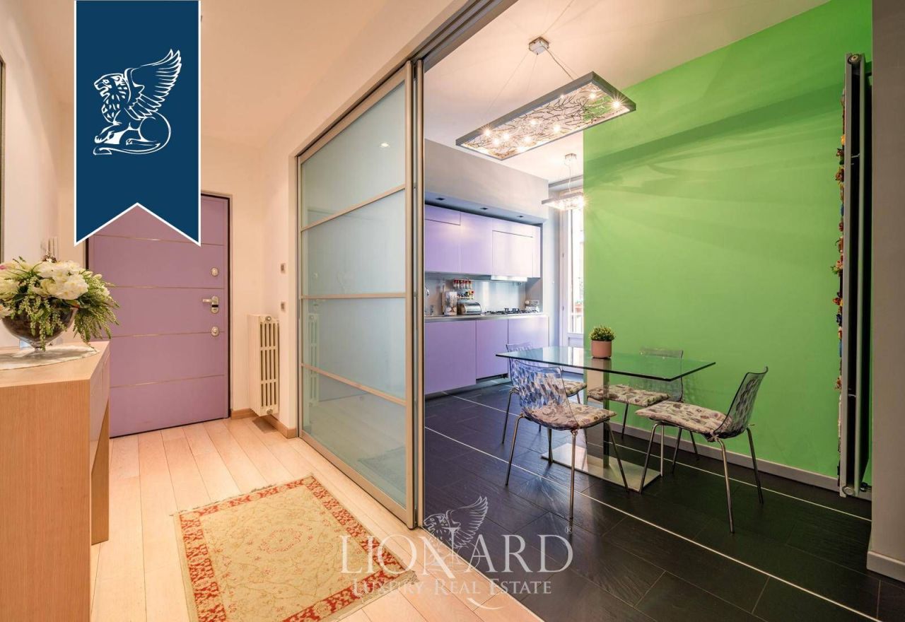 Apartment in Milan, Italy, 220 m² - picture 9