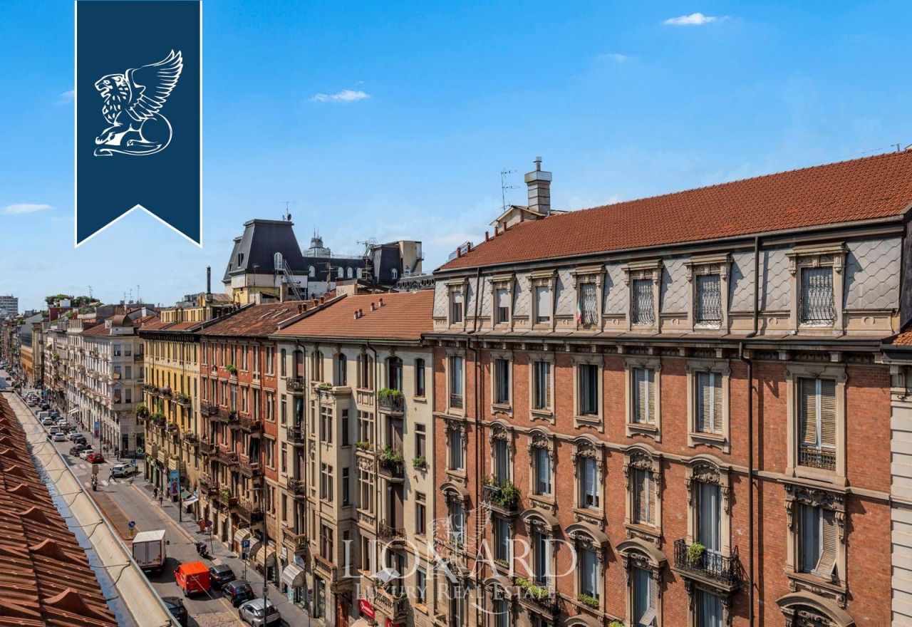 Apartment in Milan, Italy, 240 m² - picture 11