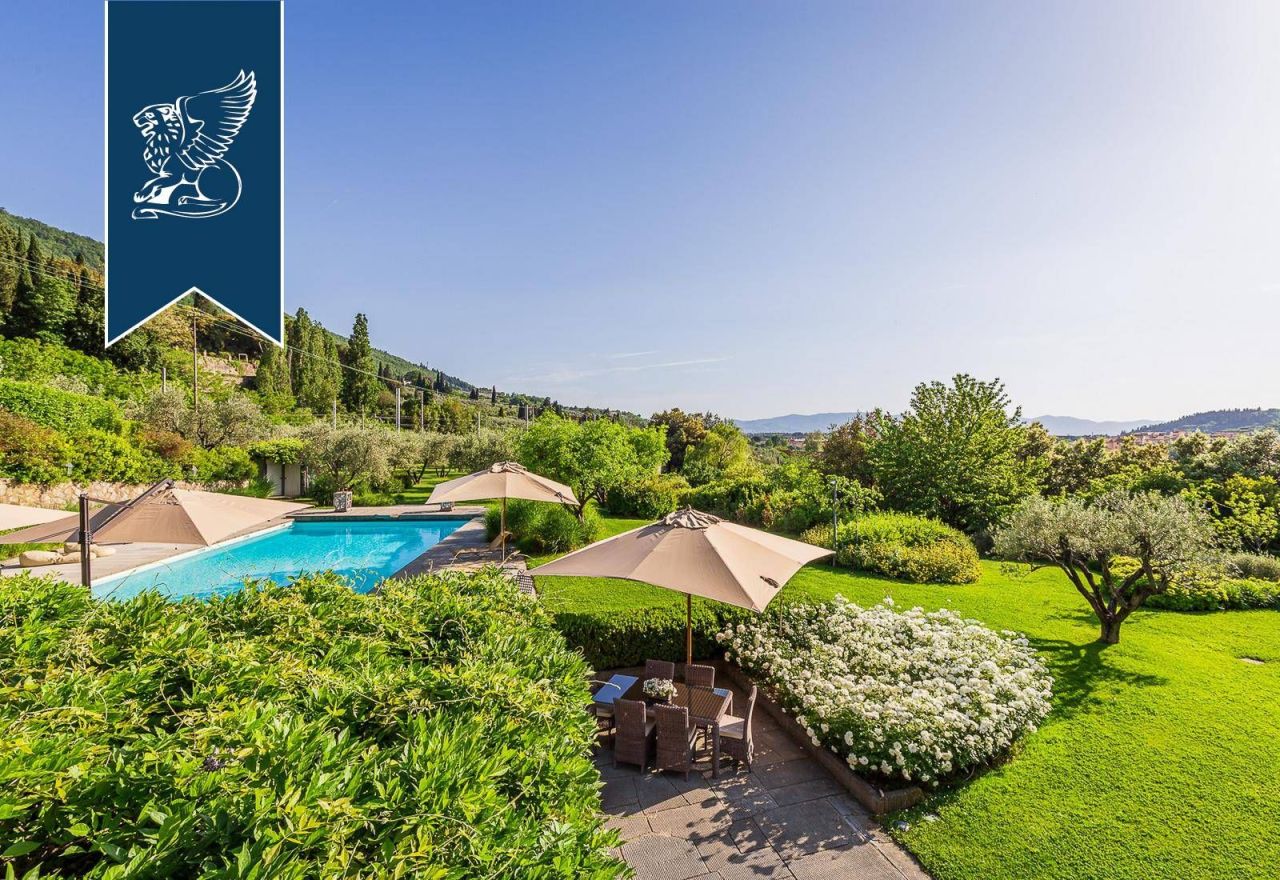 Villa en Prato, Italia, 600 m² - imagen 11