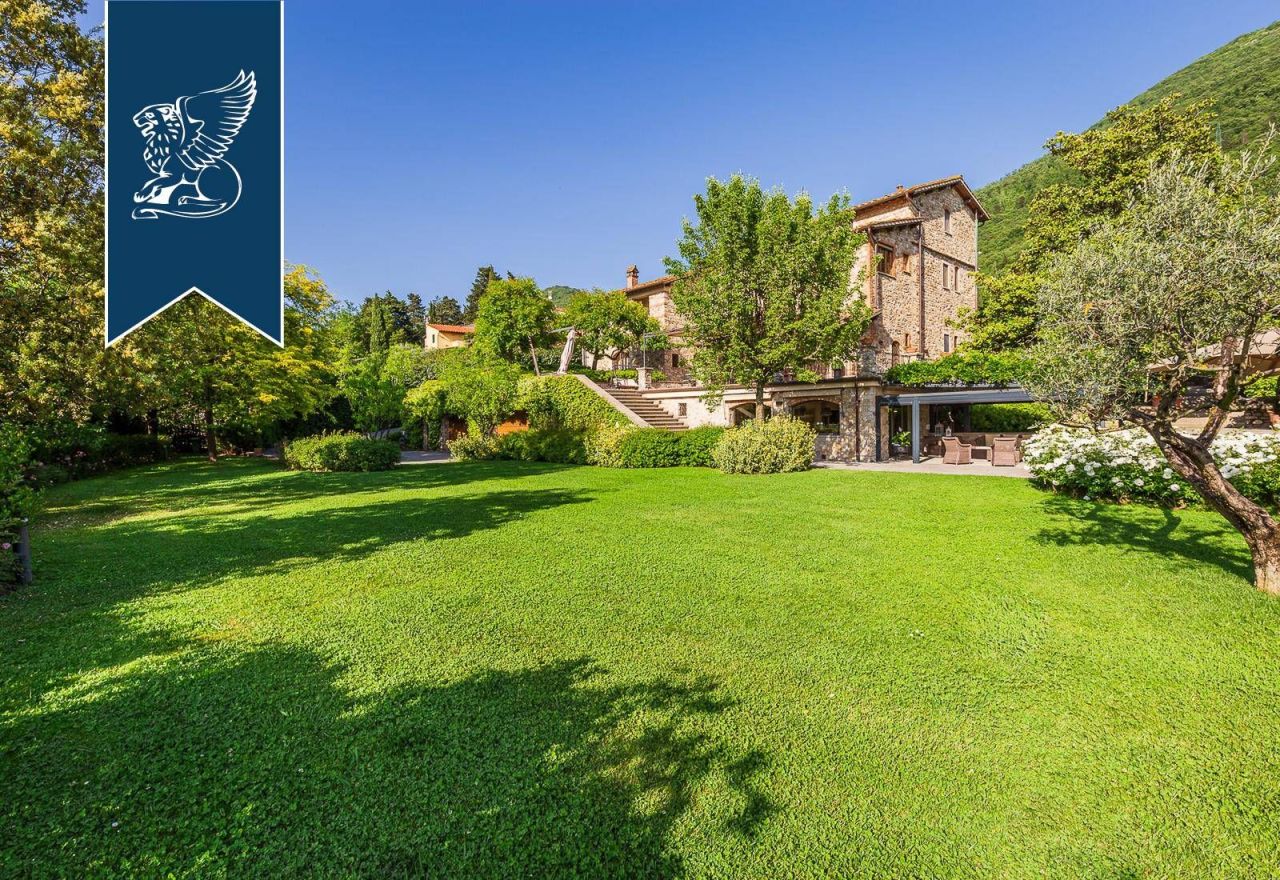 Villa en Prato, Italia, 600 m² - imagen 12