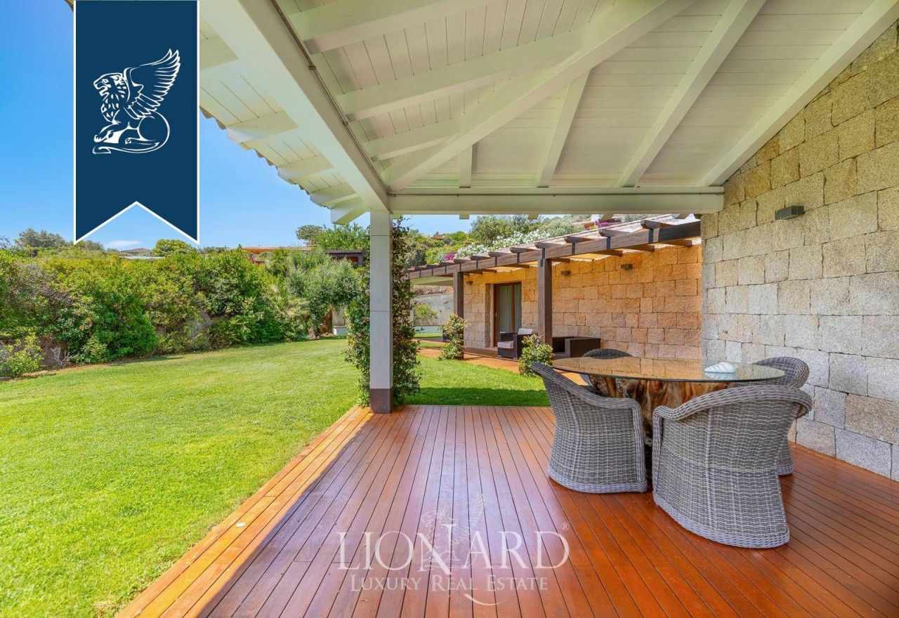 Villa en San Teodoro, Italia, 950 m² - imagen 13