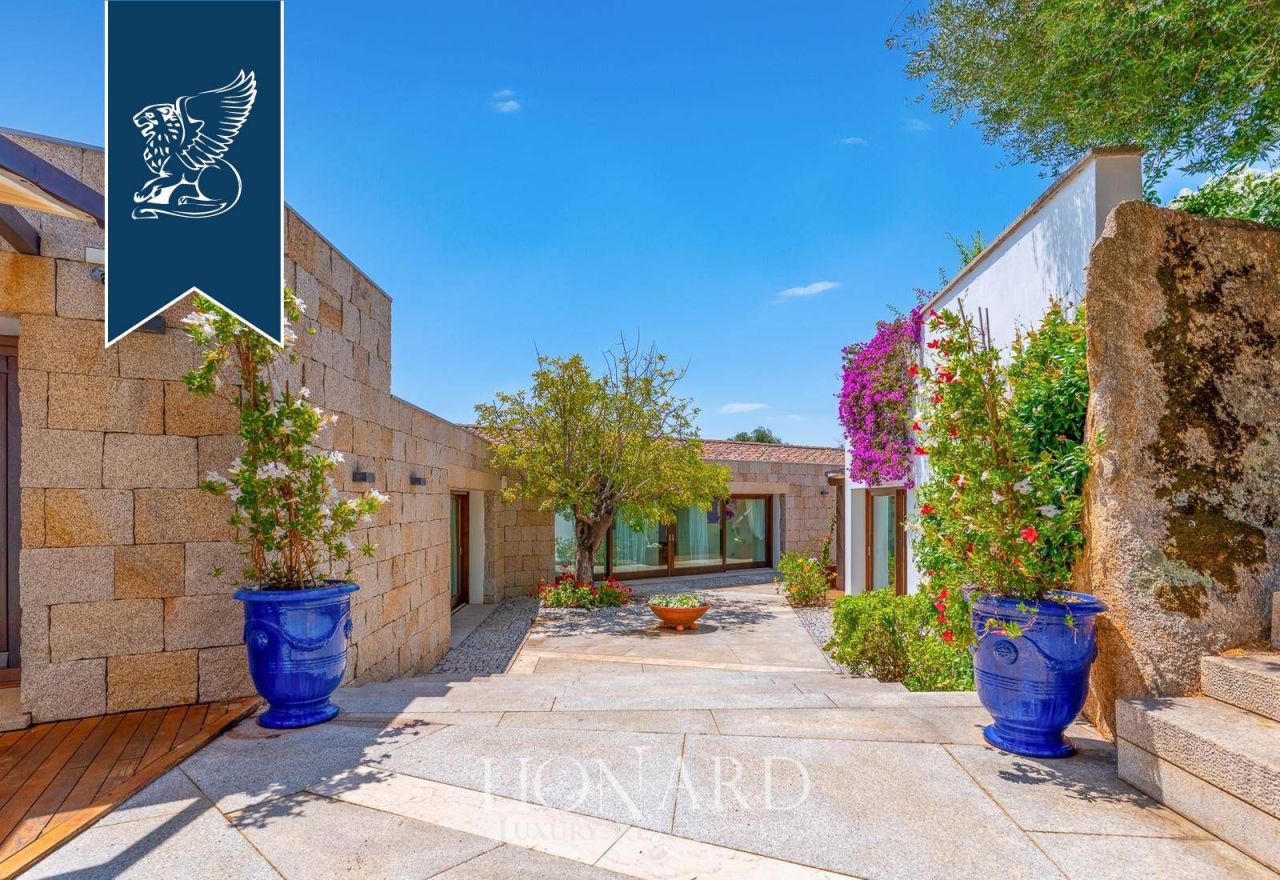 Villa en San Teodoro, Italia, 950 m² - imagen 15