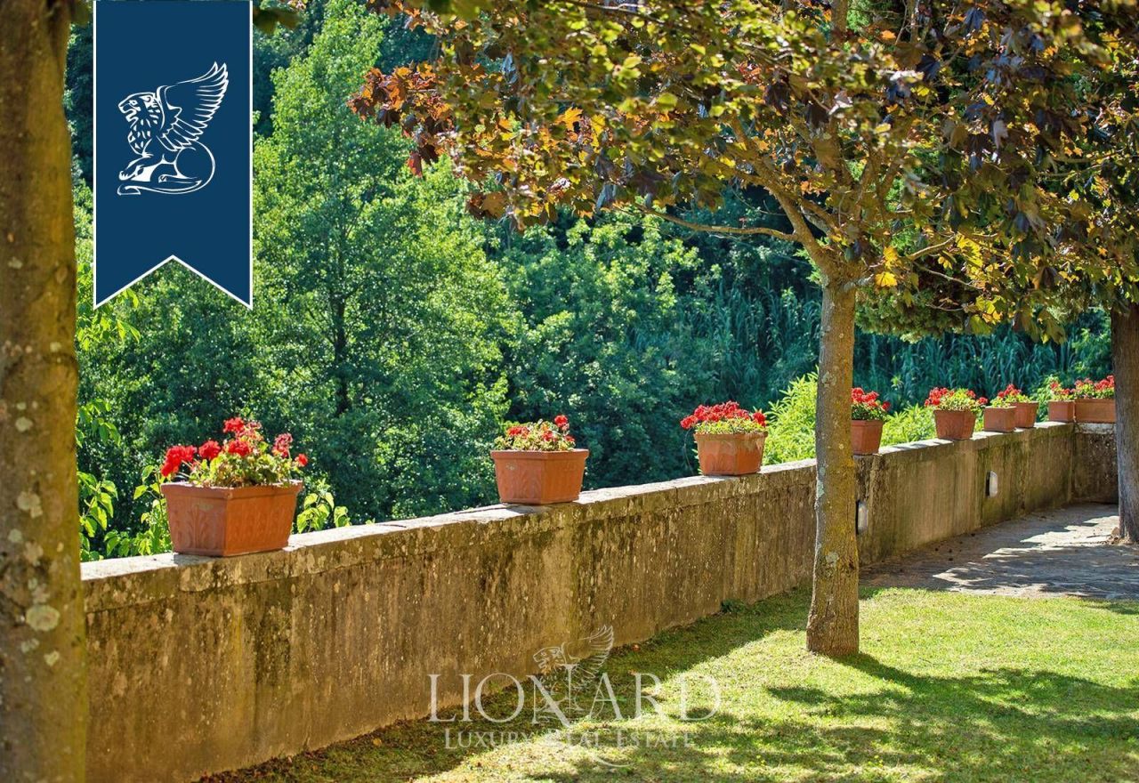 Villa en Pistoia, Italia, 1 200 m² - imagen 16