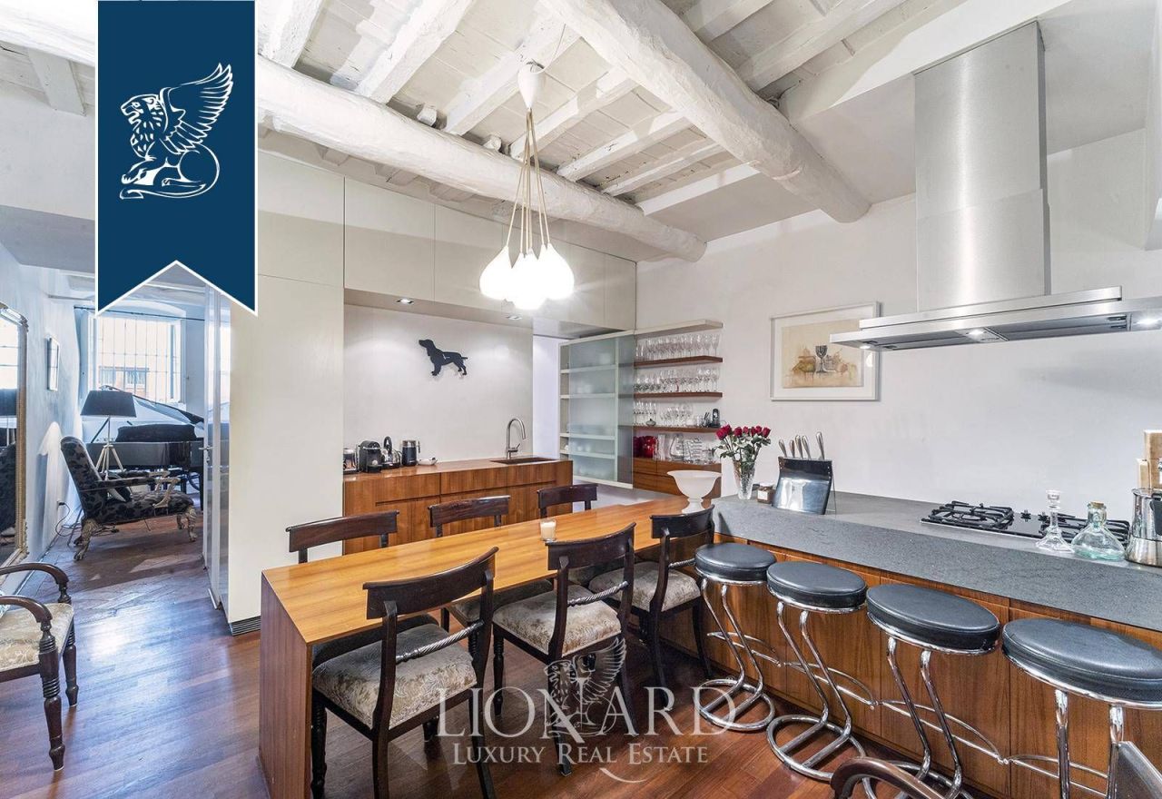 Apartment in Florence, Italy, 210 m² - picture 16