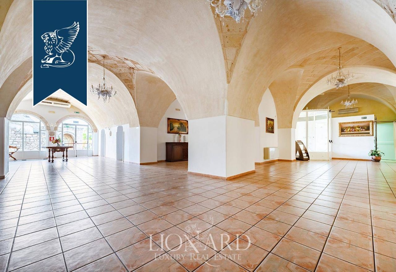 Ferme à Francavilla Fontana, Italie, 2 700 m² - image 19