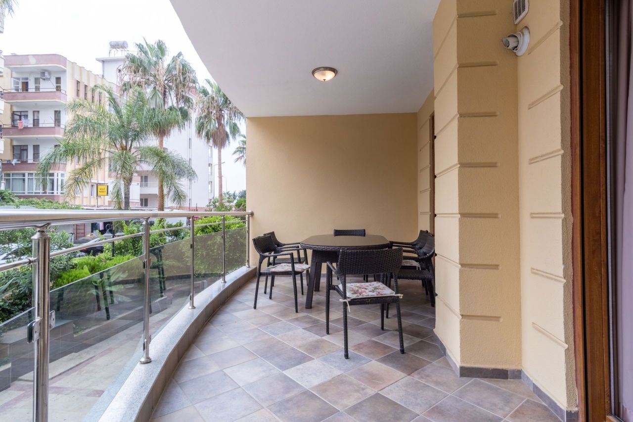 Apartment in Alanya, Turkey, 160 m² - picture 11