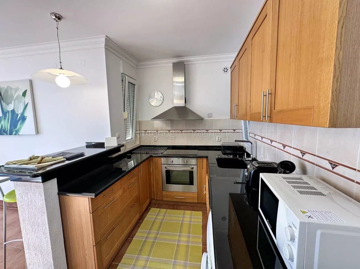 Flat in Orahovac, Montenegro, 77 m² - picture 12