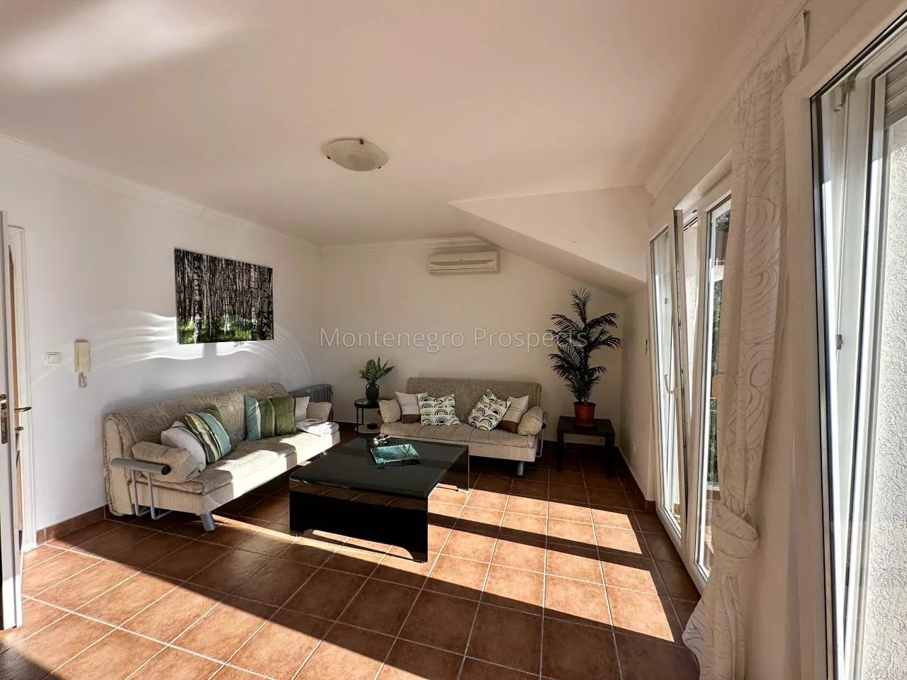 Flat in Orahovac, Montenegro, 77 m² - picture 14