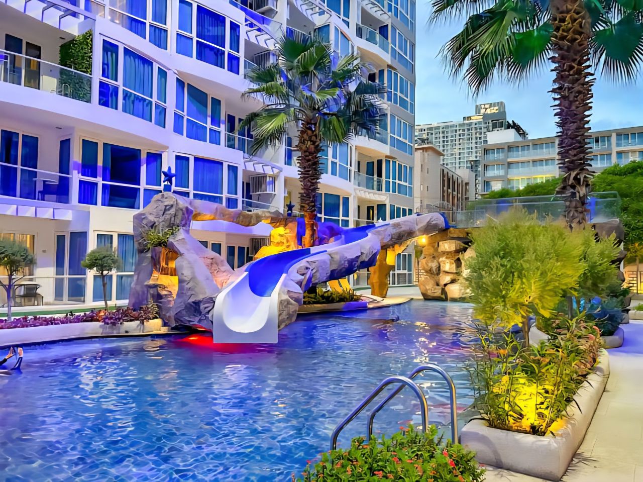 Wohnung in Pattaya, Thailand, 56 m² - Foto 1