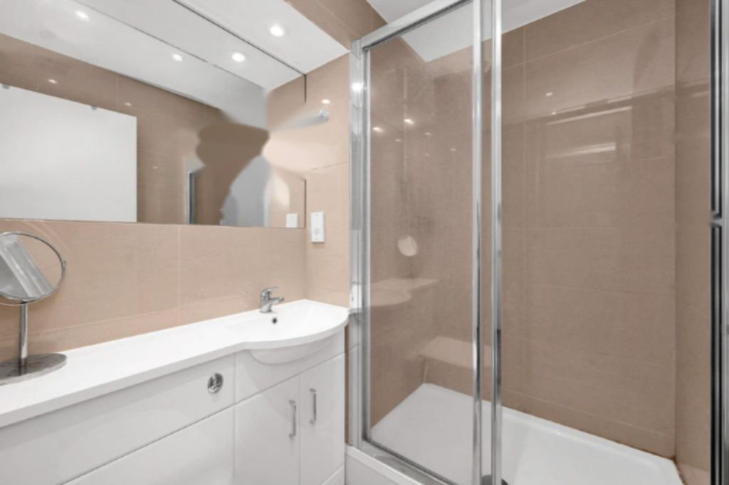 Appartamento a Londra, Regno Unito - foto 1