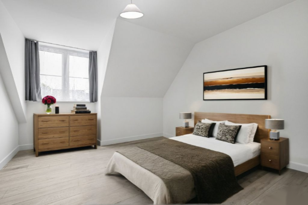 Flat in London, United Kingdom - picture 1