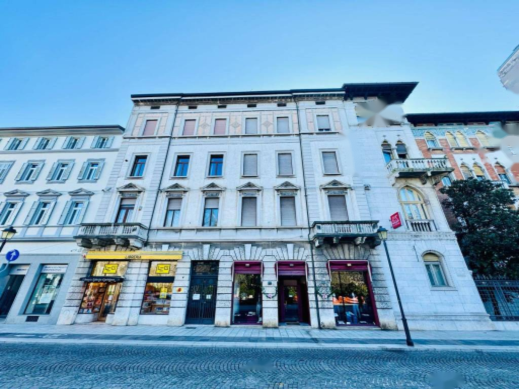 Piso en Gorizia, Italia, 141 m² - imagen 2