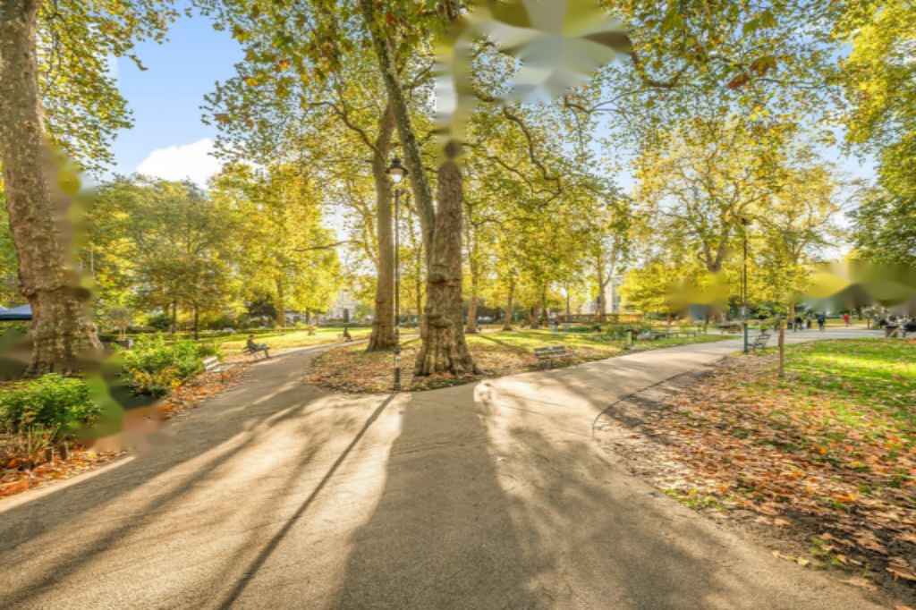 Flat in London, United Kingdom - picture 3