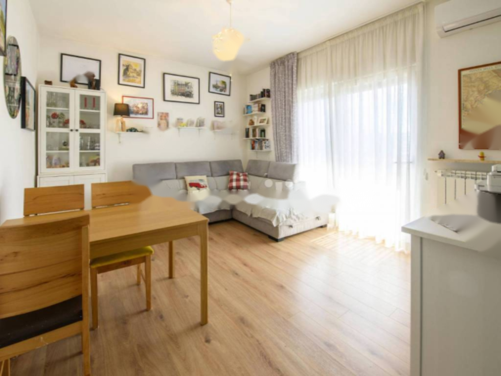 Flat in Gorizia, Italy, 84 m² - picture 3