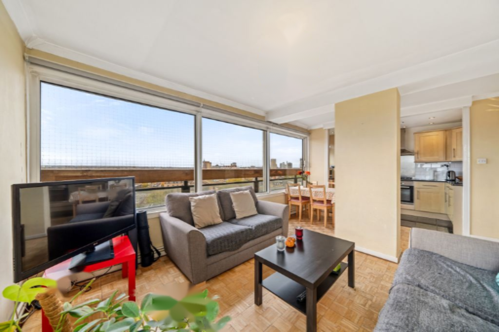 Flat in London, United Kingdom, 58 m² - picture 3