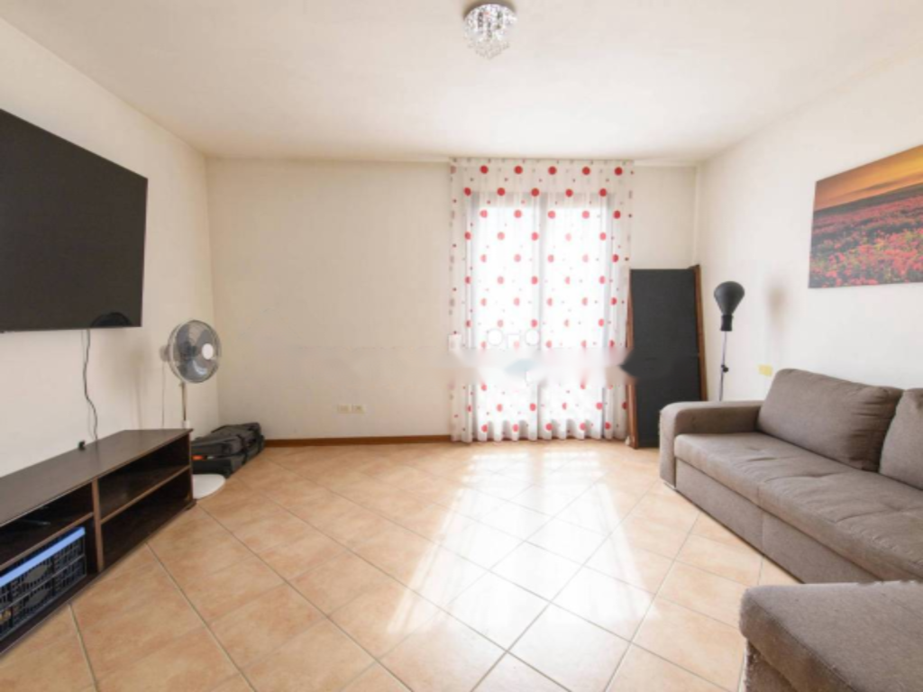 Flat in Gorizia, Italy, 84 m² - picture 3