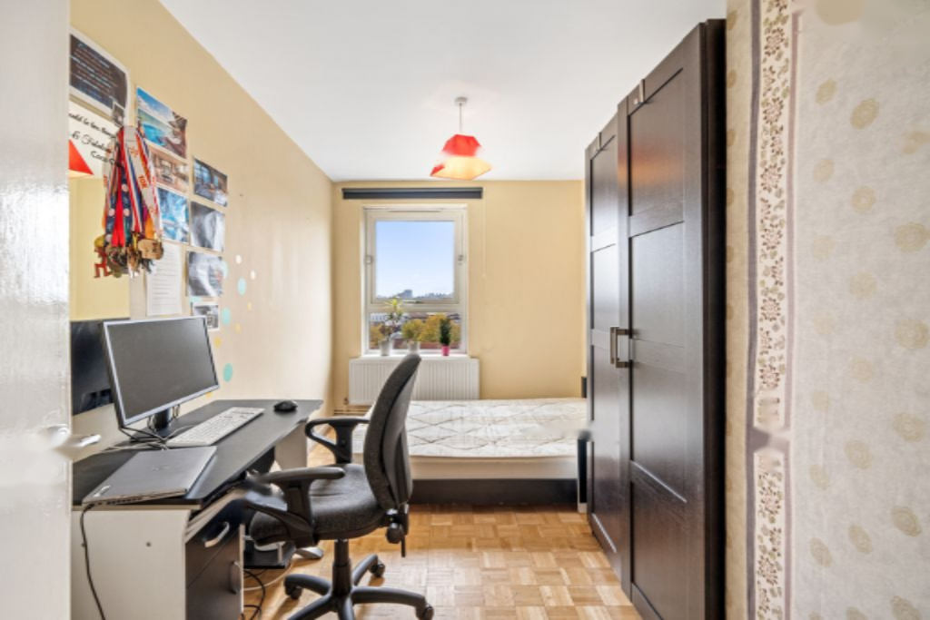 Flat in London, United Kingdom, 58 m² - picture 4