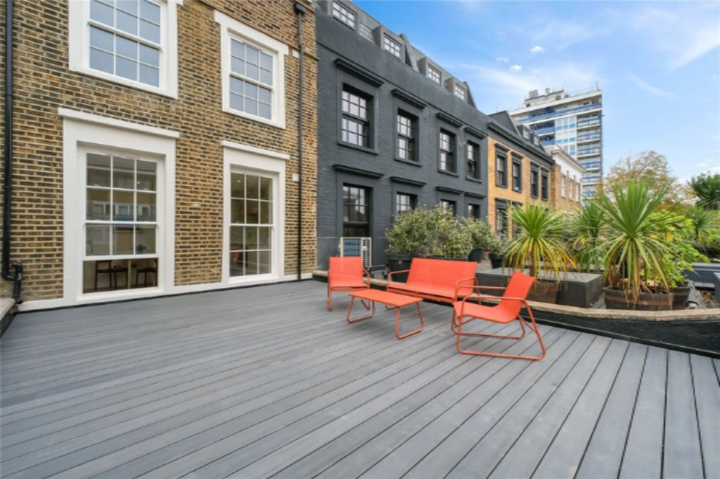 Flat in London, United Kingdom - picture 7