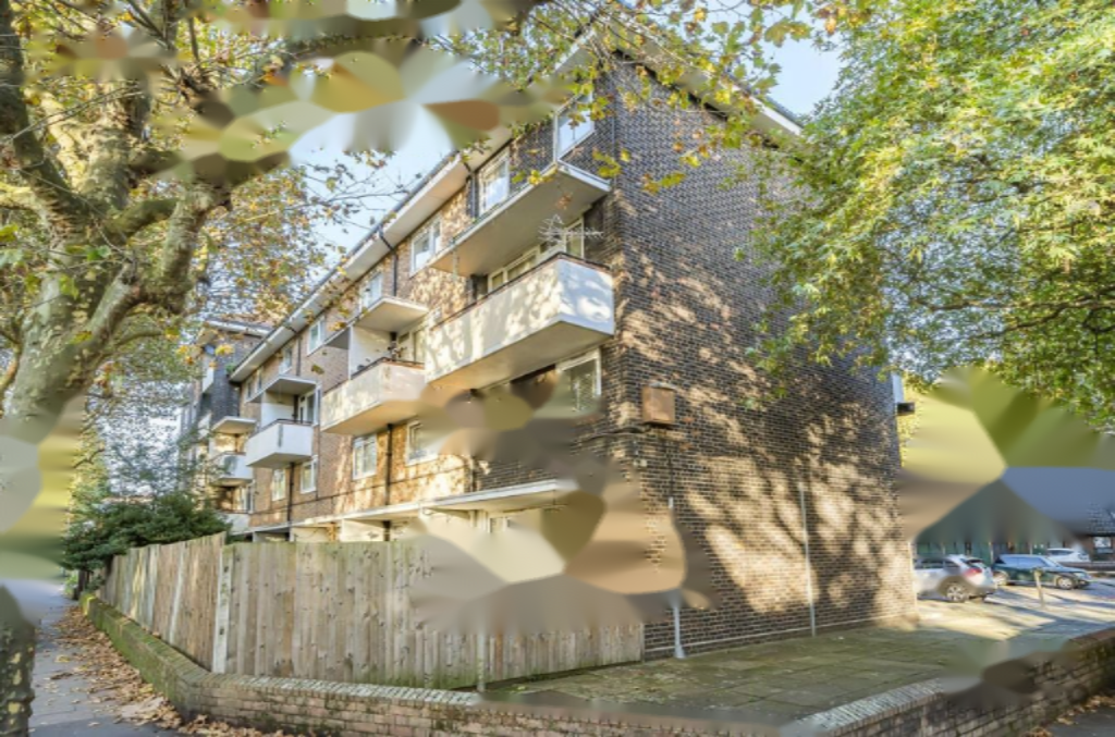 Flat in London, United Kingdom - picture 9