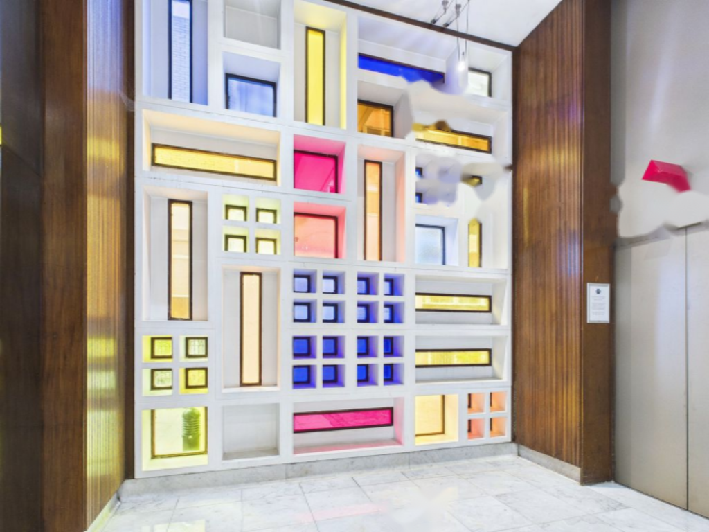 Flat in London, United Kingdom - picture 11