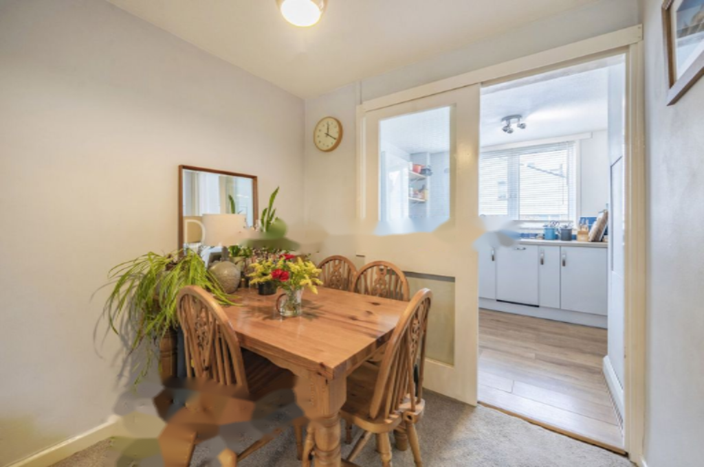 Flat in London, United Kingdom, 48 m² - picture 15