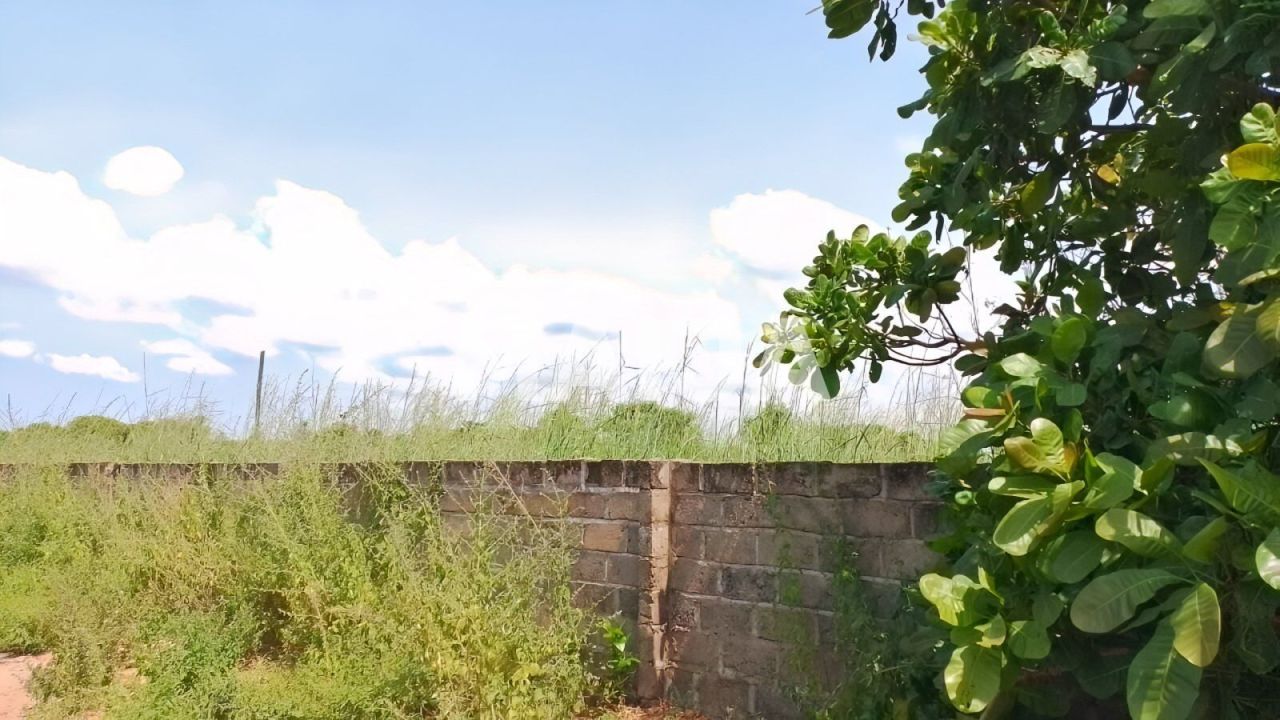 Terreno Tujereng, Gambia, 1 400 m2 - foto 1