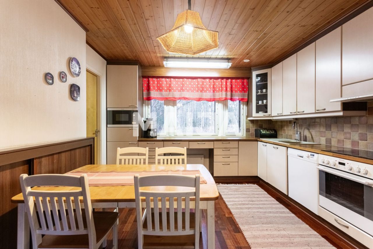 Maison à Tampere, Finlande, 105 m² - image 10