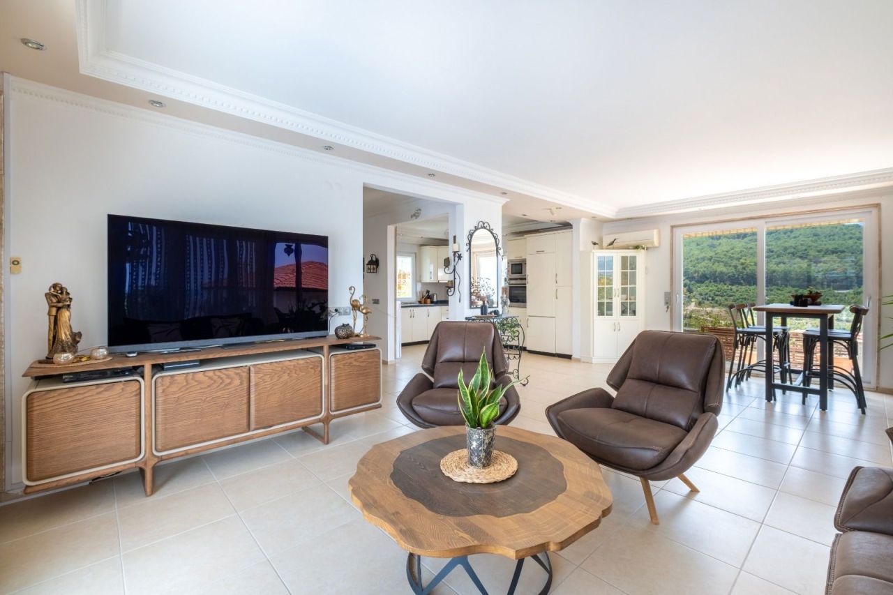 Villa in Alanya, Türkei, 410 m² - Foto 2