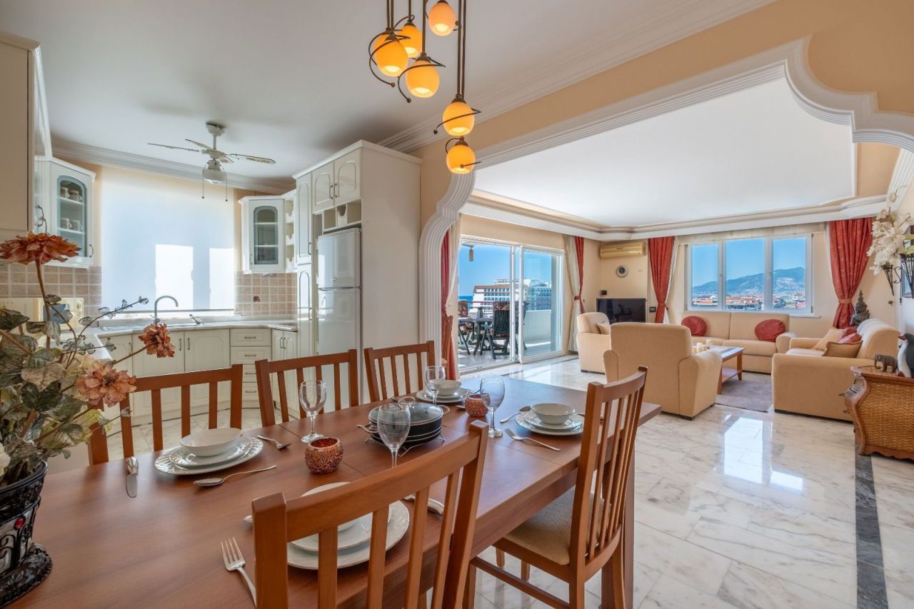 Apartamento en Alanya, Turquia, 135 m² - imagen 4