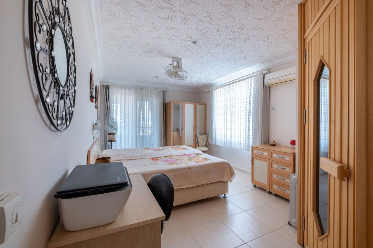 Villa in Alanya, Türkei, 410 m² - Foto 15