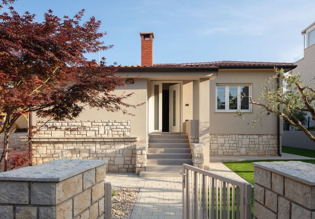 Villa à Umag, Croatie, 165 m² - image 8