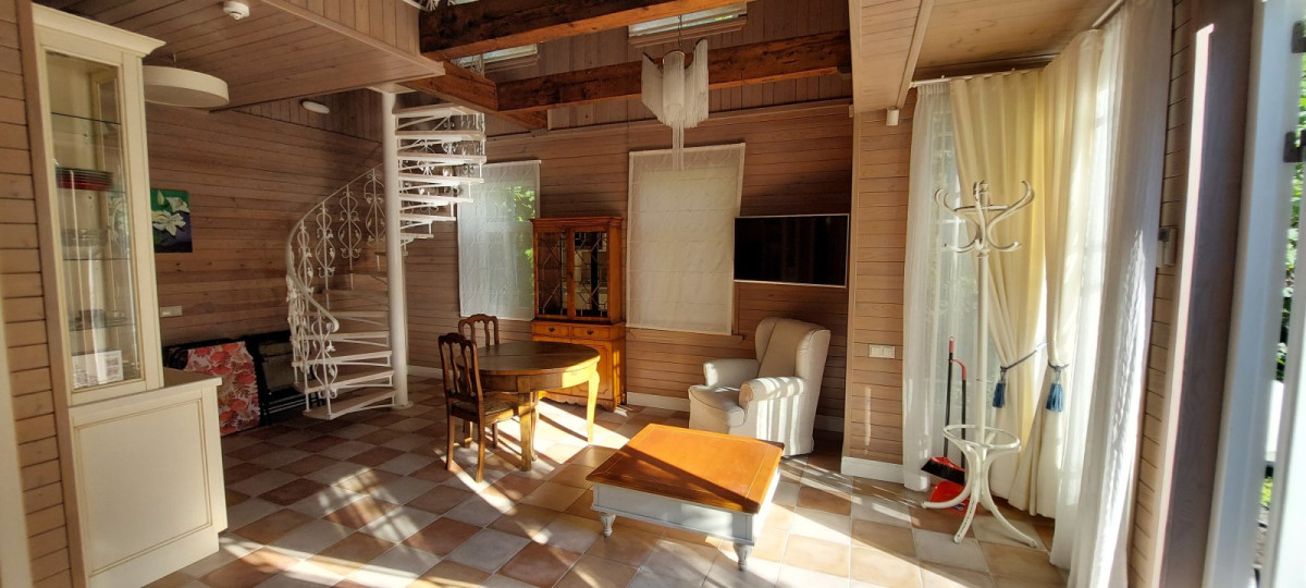 Flat in Riga, Latvia, 142 m² - picture 1