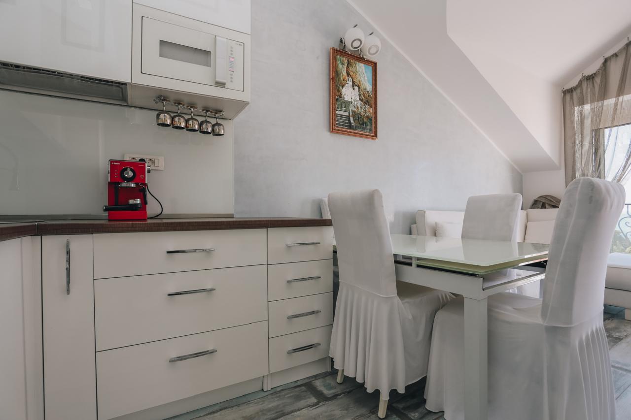 Ático en Sveti Stefan, Montenegro, 92 m² - imagen 14