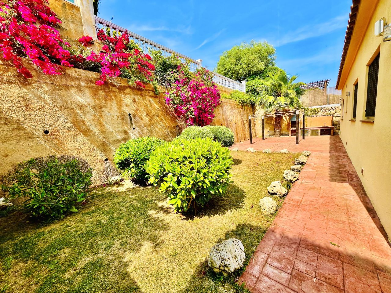 Villa à Lloret de Mar, Espagne, 224 m² - image 6