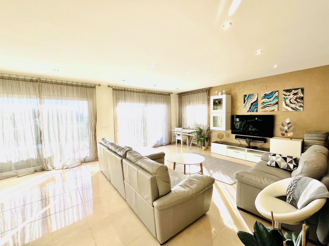 Villa à Lloret de Mar, Espagne, 224 m² - image 8