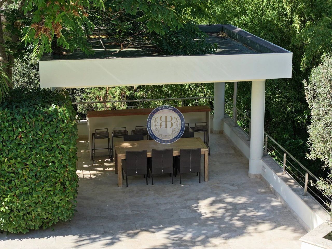 House in Mougins, France, 520 m² - picture 6