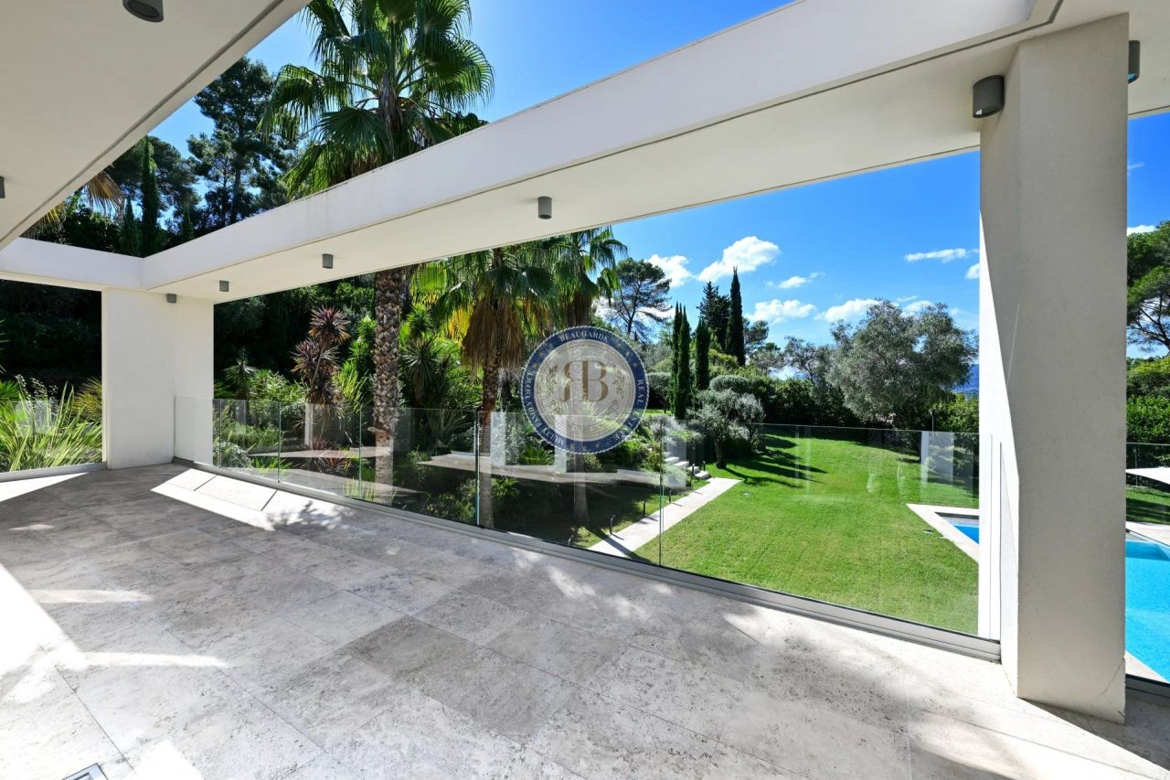 House in Mougins, France, 520 m² - picture 15