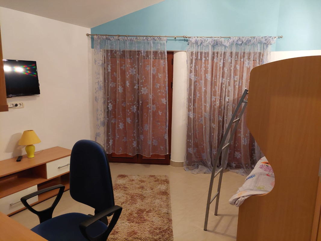 Casa en Kamenari, Montenegro, 250 m² - imagen 7