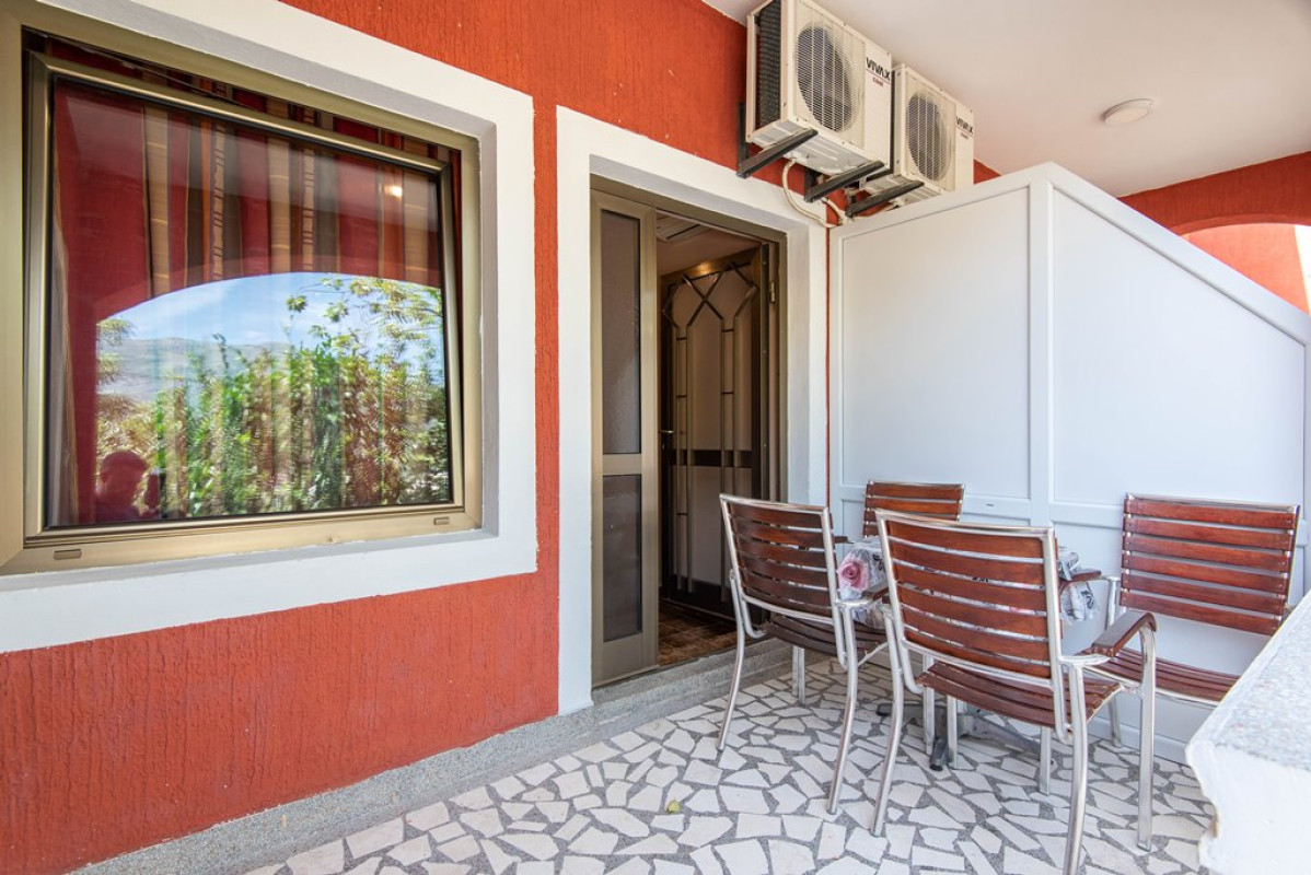 Casa en Sutomore, Montenegro, 500 m² - imagen 8